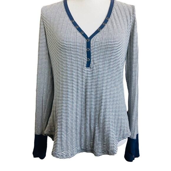 Pilcro Navy Blue Cream Thermal Long Sleeve Large - Picture 1 of 3